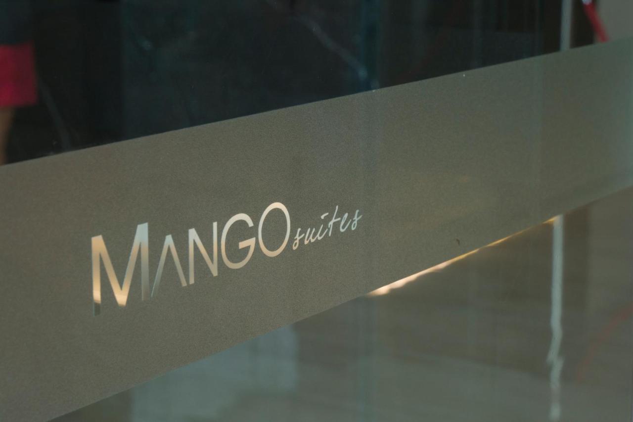 Mango Suites Cauayan Exterior foto