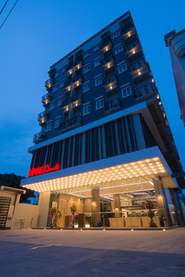 Mango Suites Cauayan Exterior foto